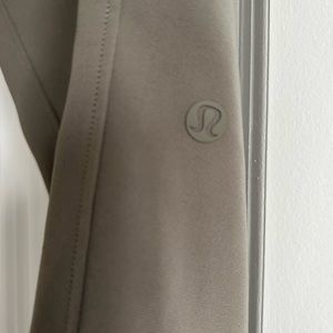 Lululemon joggers